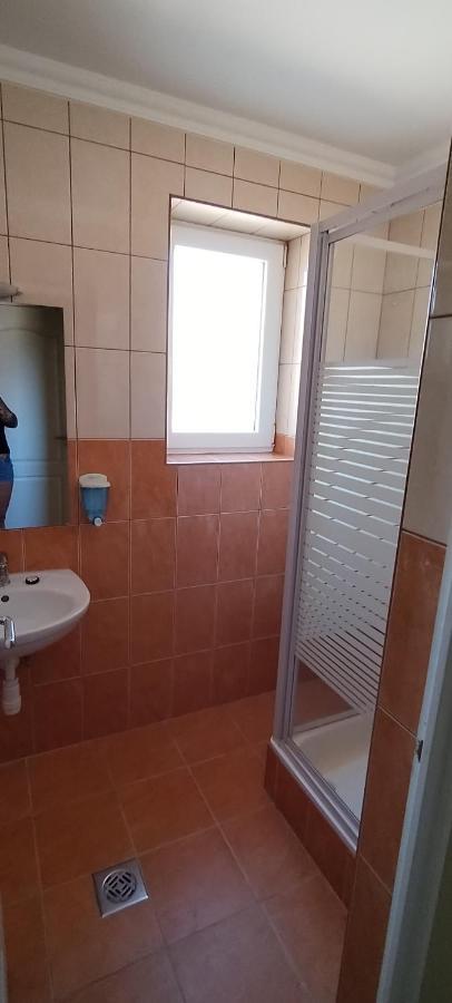 Levendula Apartmanhaz Hajdúszoboszló Buitenkant foto